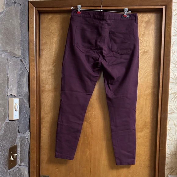 Kut from the Kloth Deep Purple Trousers - Picture 3 of 3